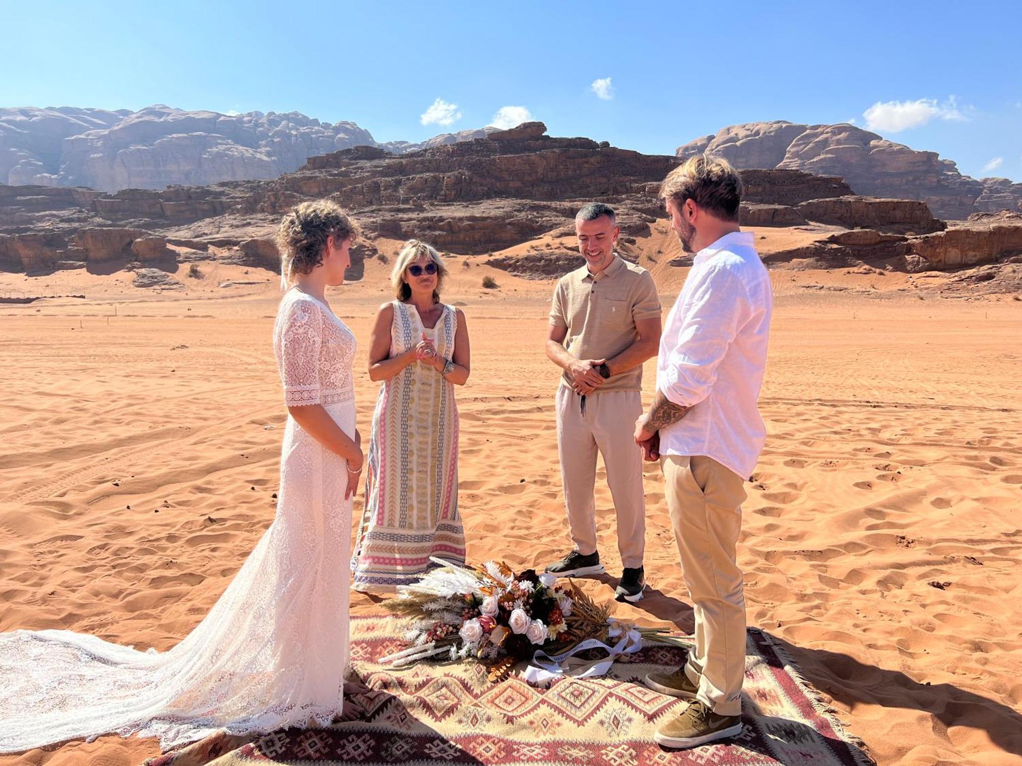 Magic Rum Hussen Wadi Rum Exterior photo